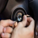 Remove a broken in the ignition